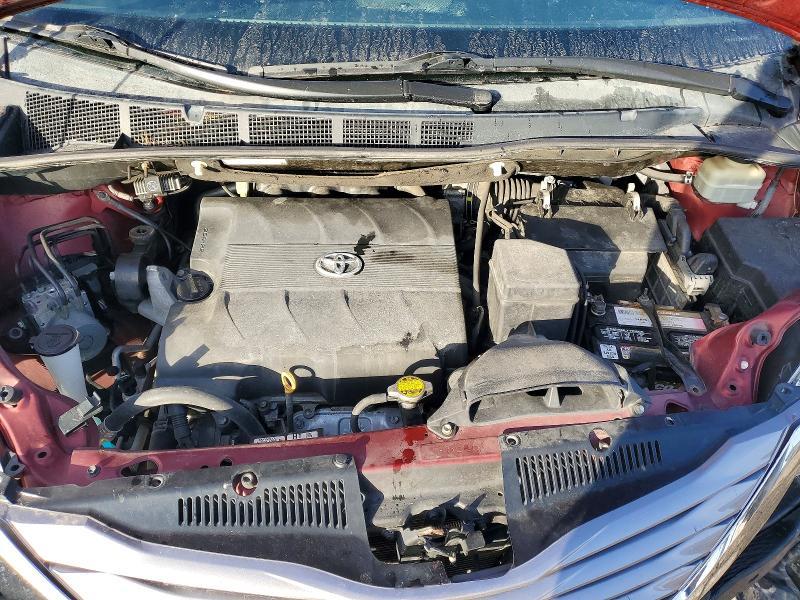 2016 Toyota Sienna xle