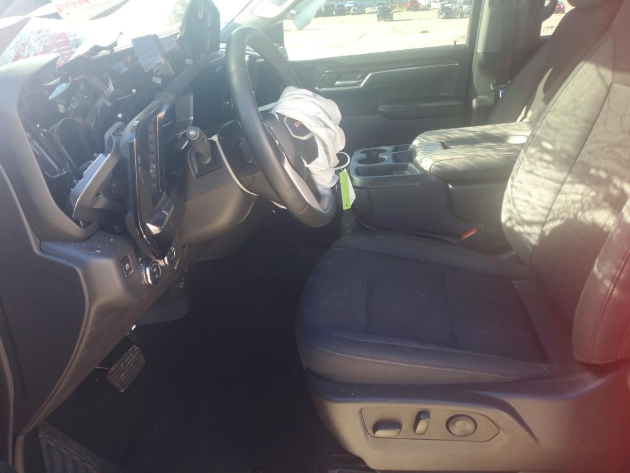 2024 GMC Sierra K1500 SLE