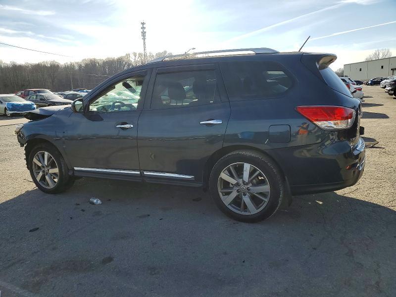 2016 Niss Pathfinder Platinum