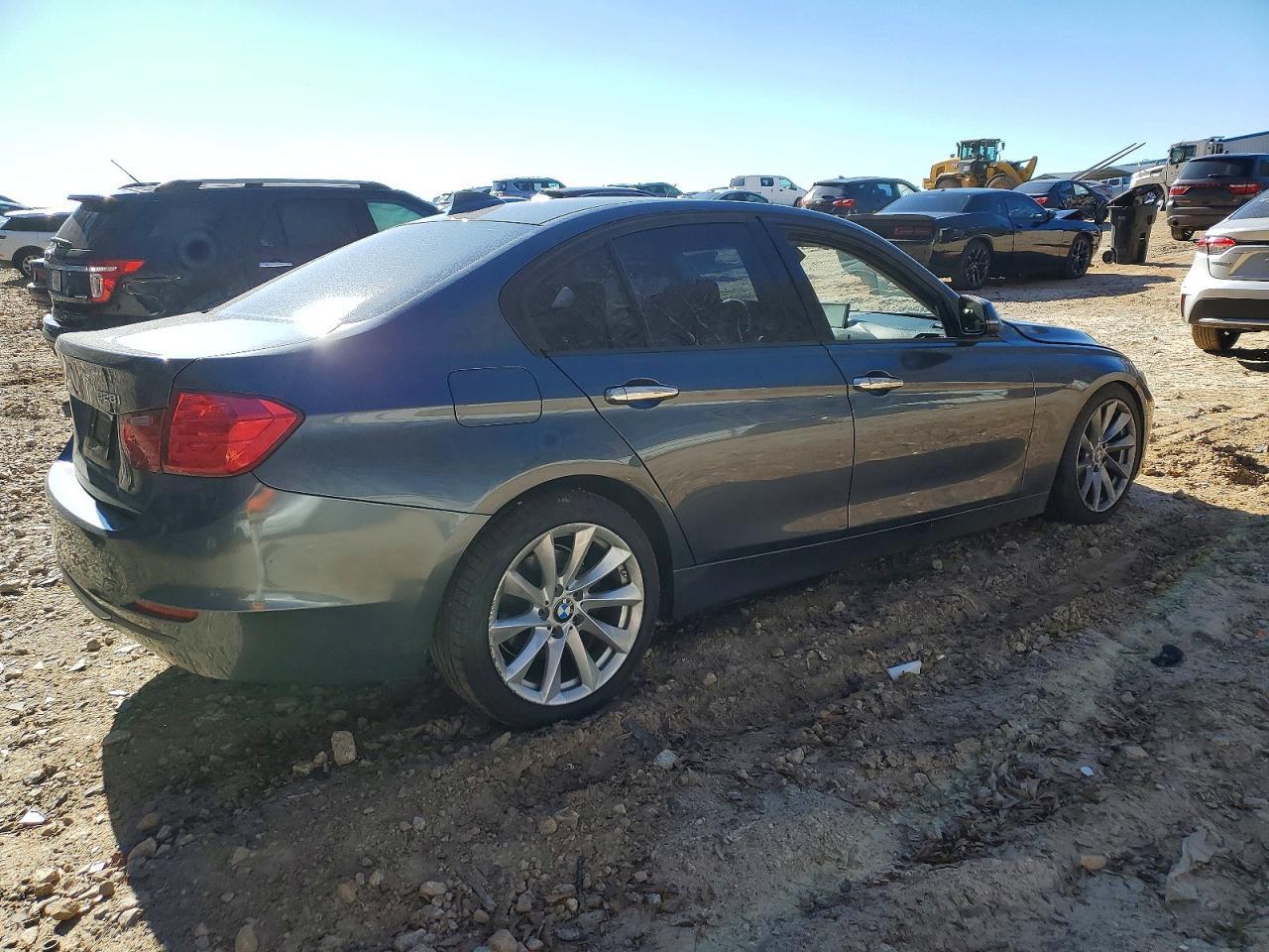 2013 BMW 328 i