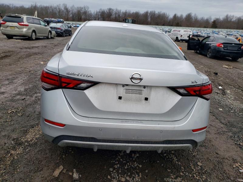 2022 Nissan Sentra sv