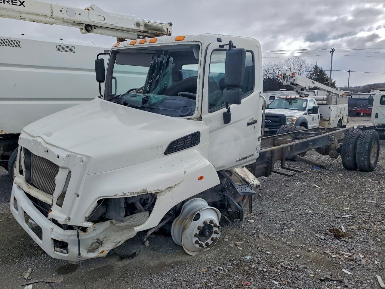 2019 Hino 338 Truck Cab AND Chassis