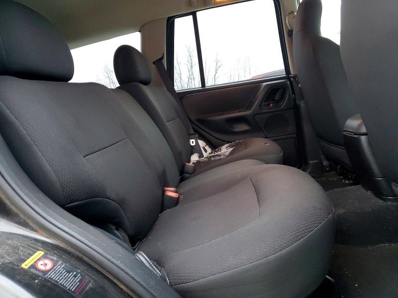 2004 Jeep Grand Cherokee Laredo