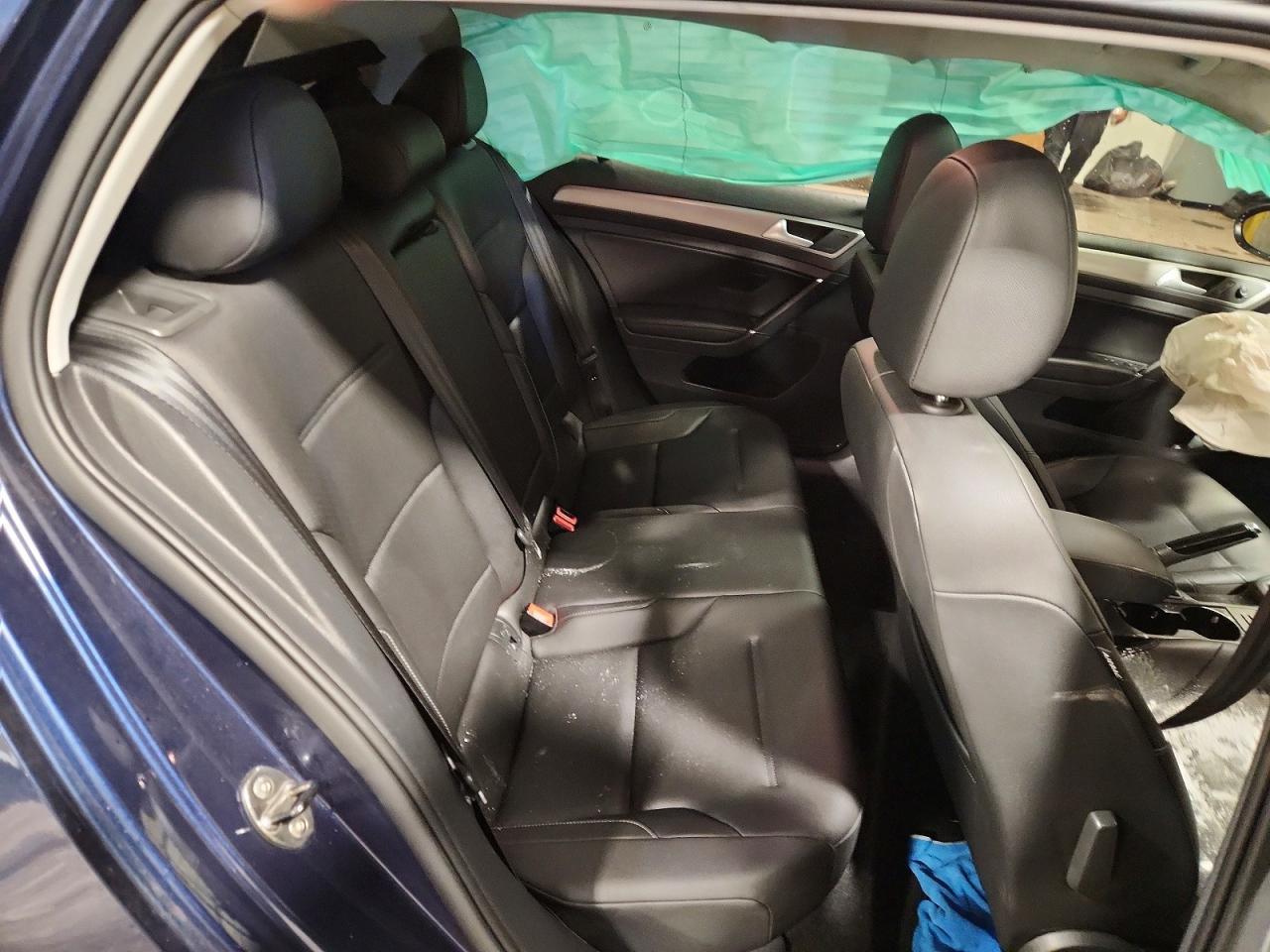 2016 Volkswagen Golf S/se