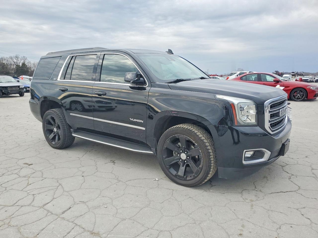 2017 GMC Yukon slt