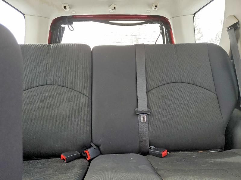 2011 Mazda Tribute i