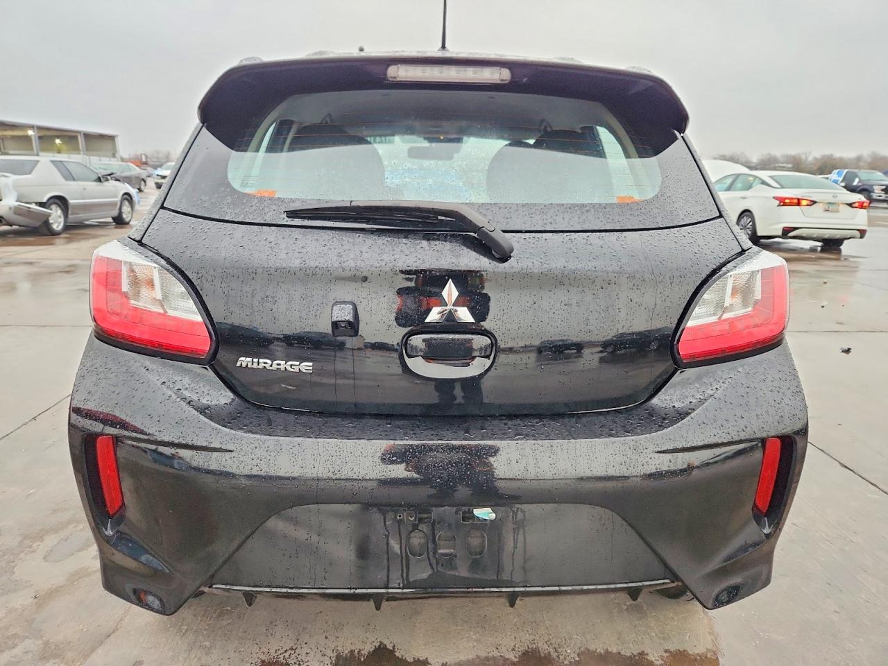 2024 Mitsubishi Mirage es
