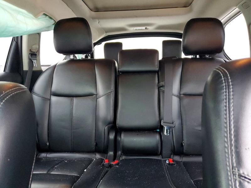 2015 Nissan Pathfinder sl
