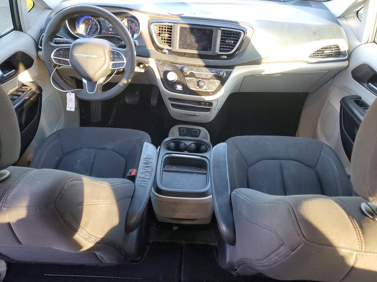 2018 Chrysler Pacifica Touring Plus