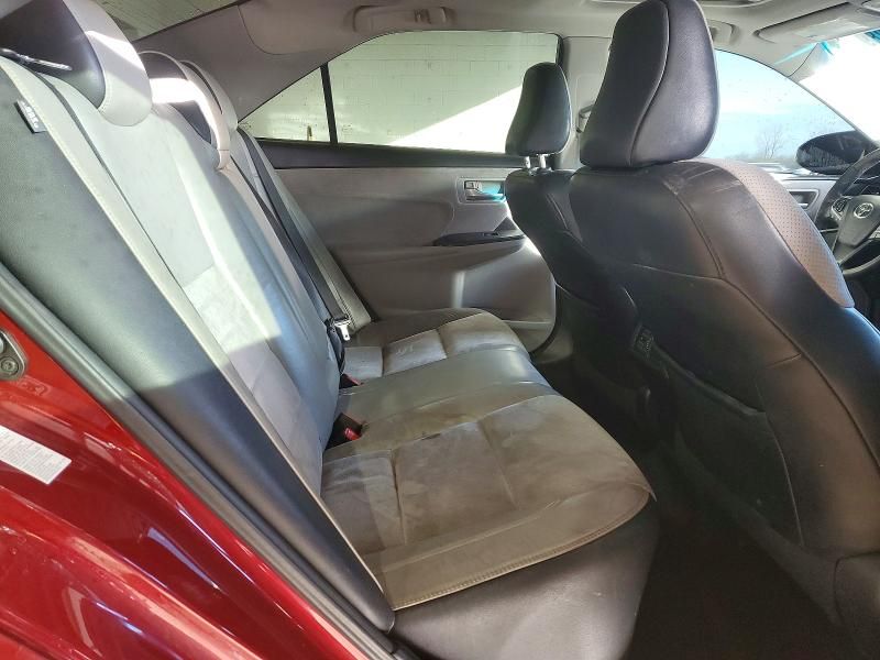 2015 Toyota Camry le