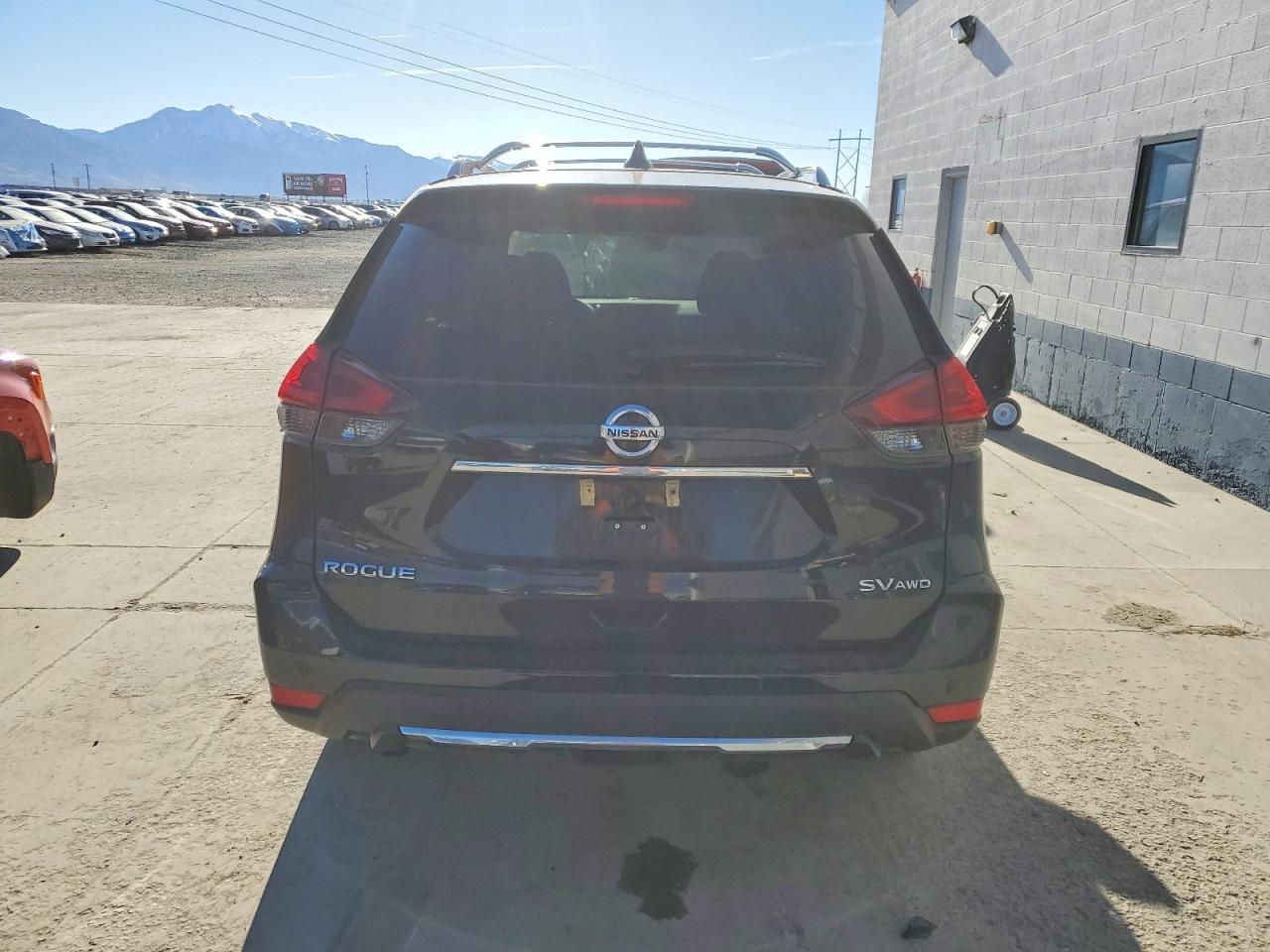 2020 Nissan Rogue s