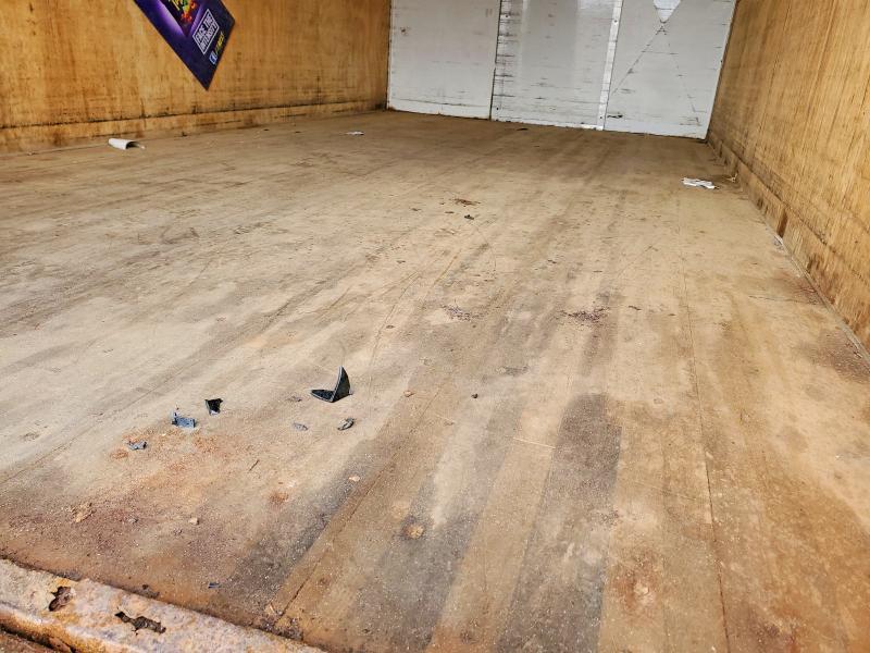 2018 GMC Savana box Truck