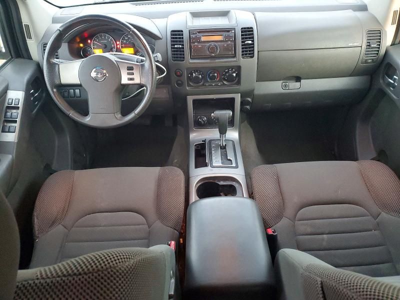 2008 Nissan Pathfinder s