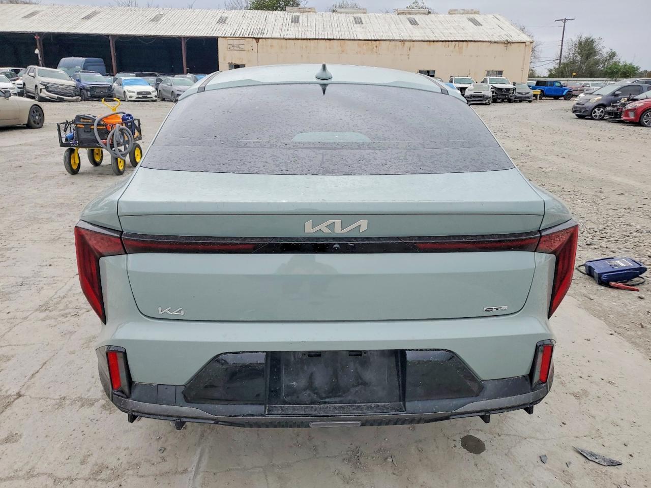 2025 KIA K4
