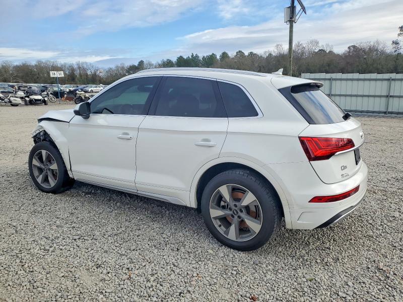 2022 Audi Q5 Premium Plus 40