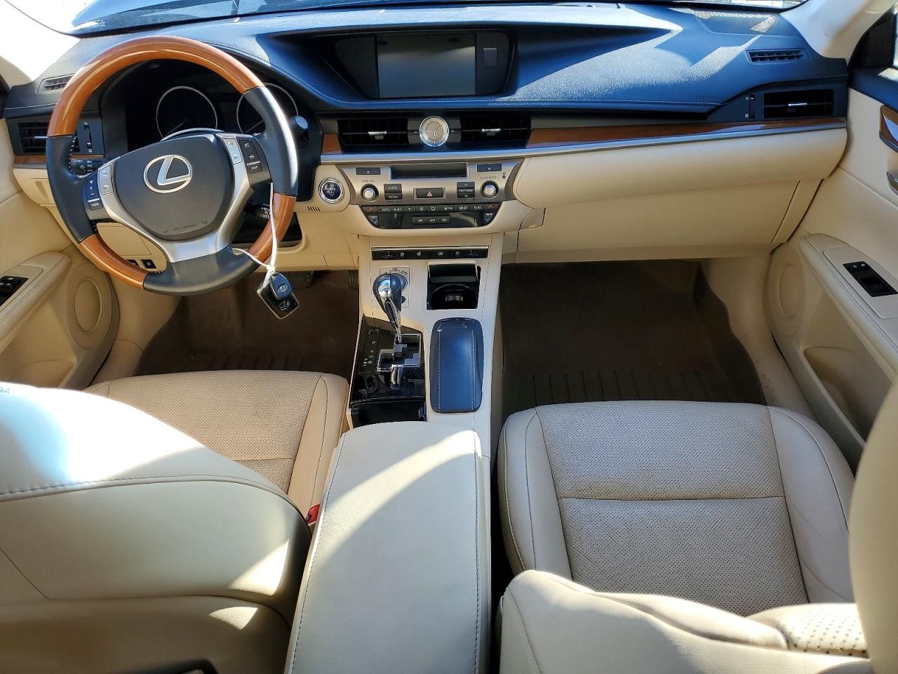2014 Lexus Es 300h Base