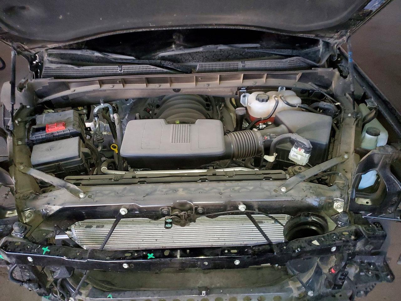 2025 GMC Sierra K1500 slt