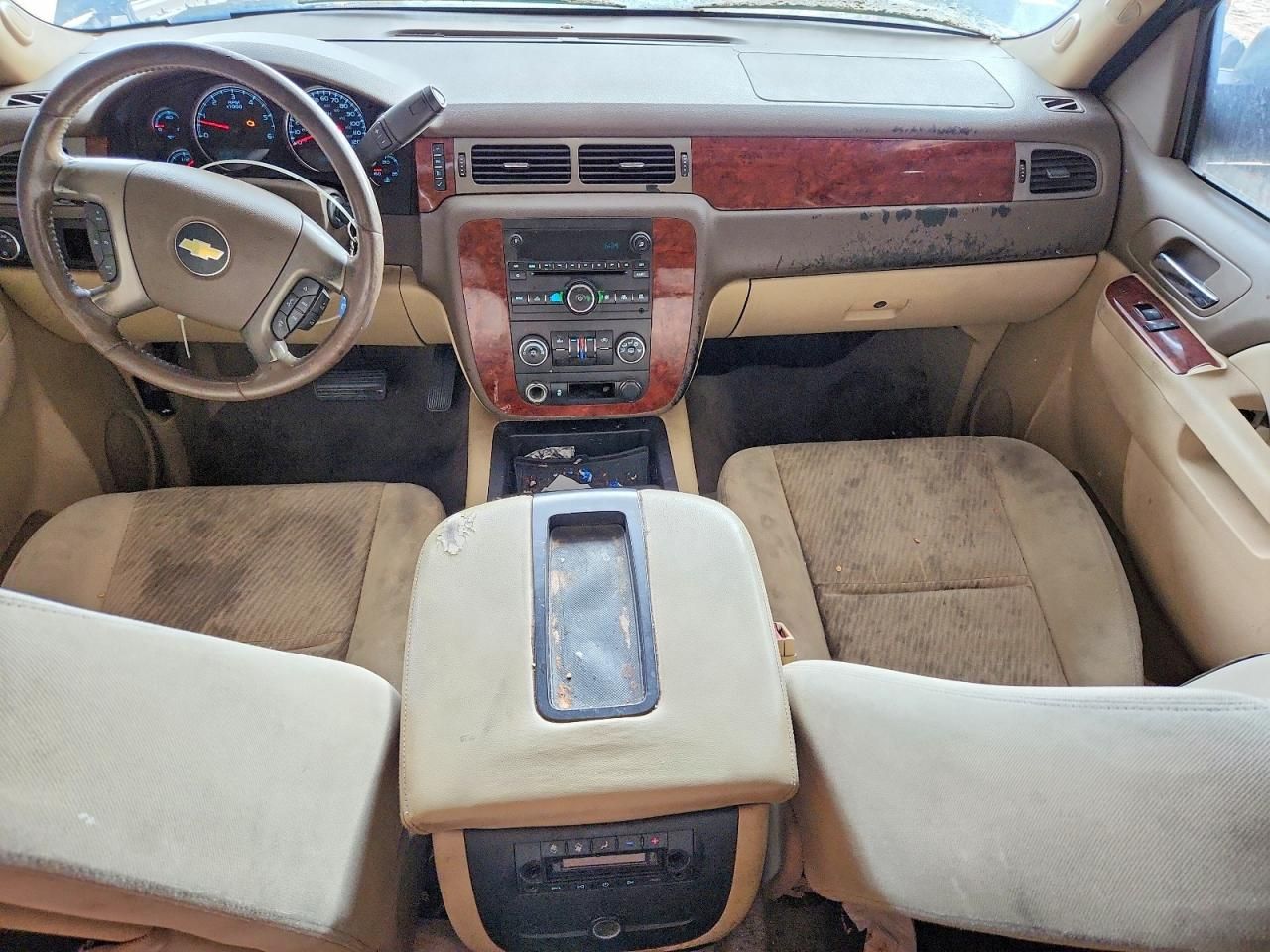 2013 Chevrolet Suburban C1500 ls