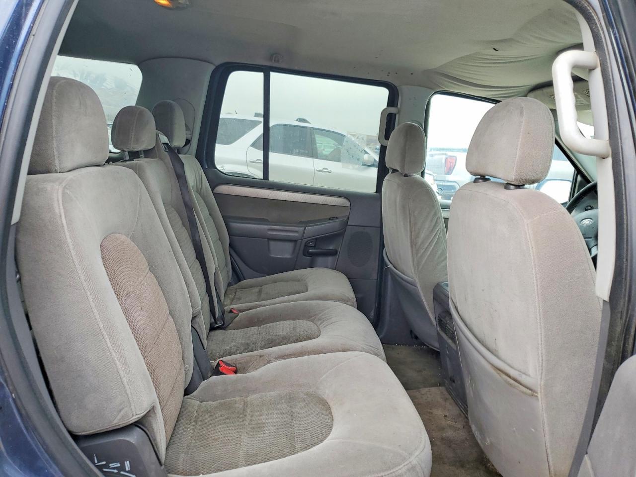 2004 Ford Explorer xlt