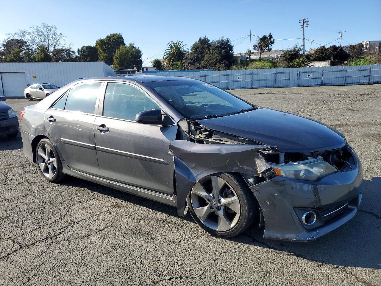 2013 Toyota Camry se