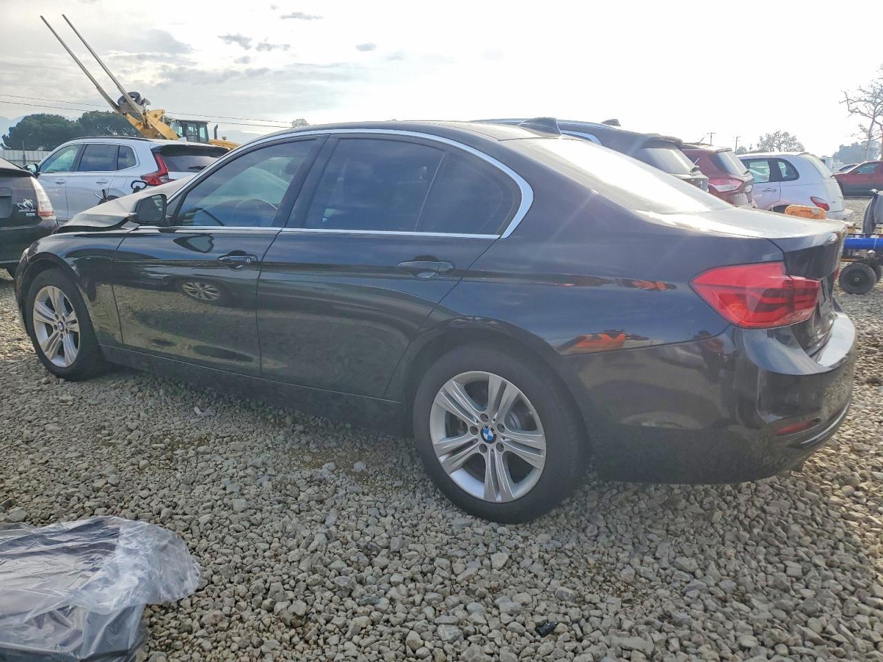 2017 BMW 330 i
