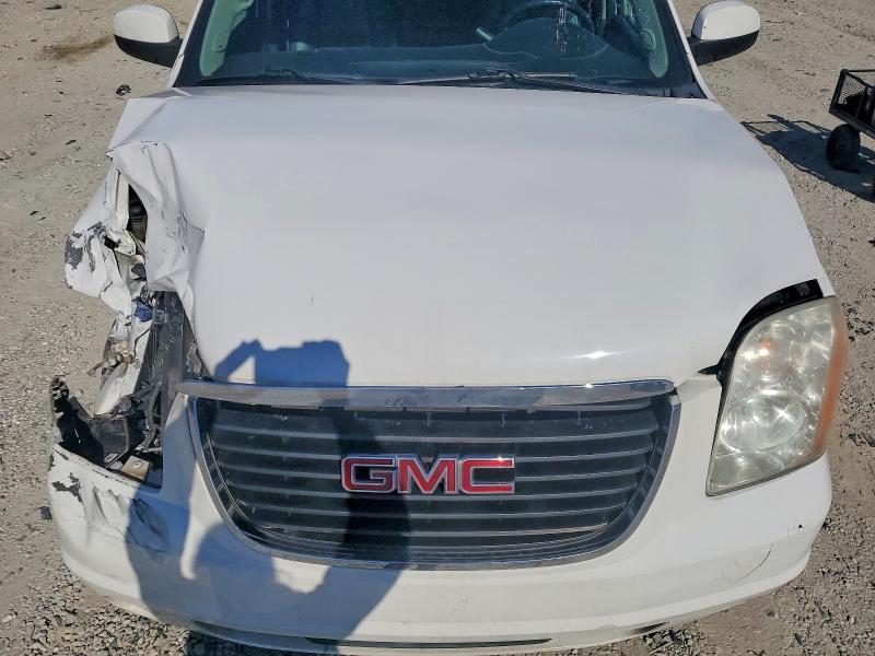 2013 GMC Yukon xl C1500 slt