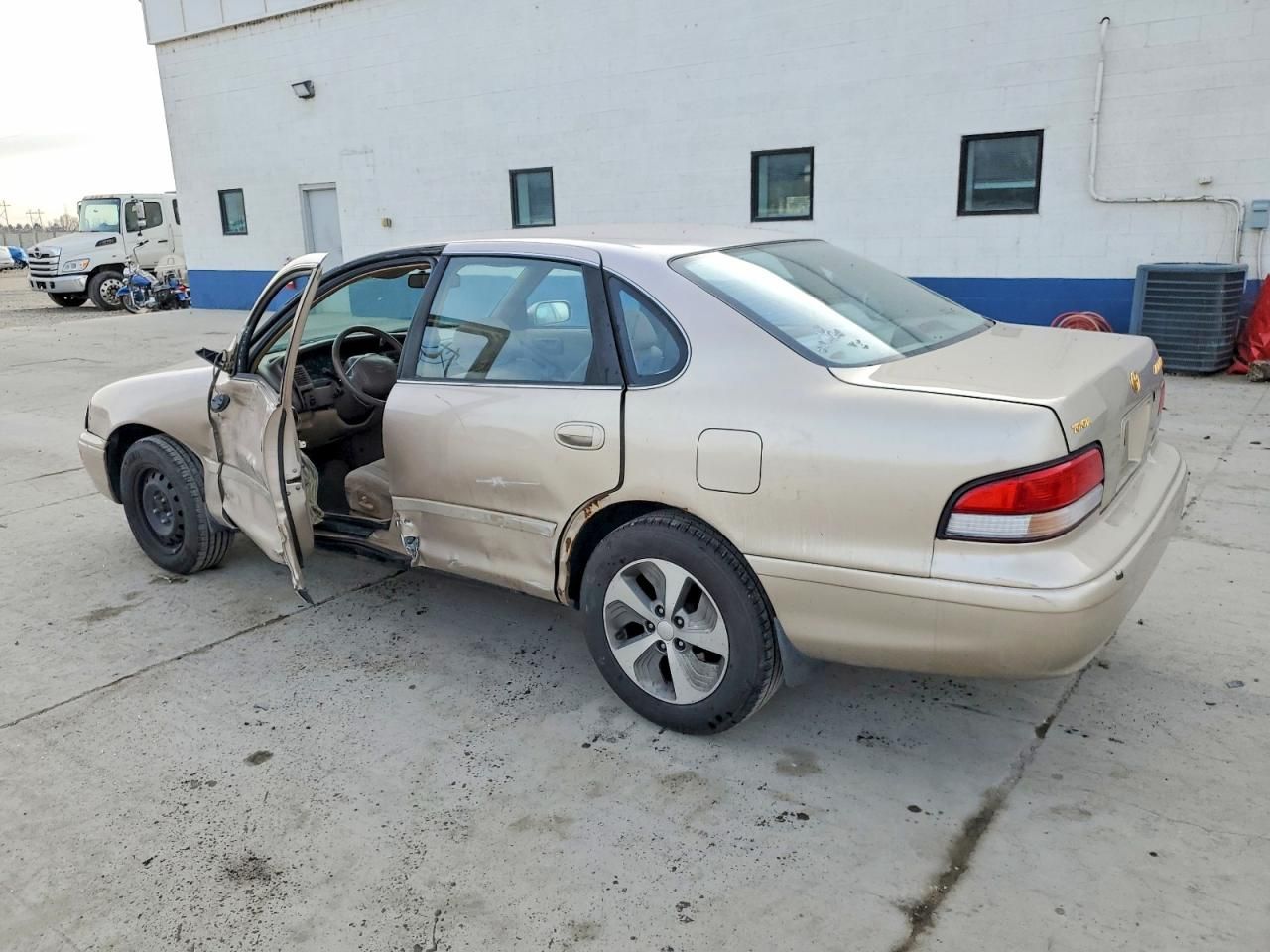 1996 Toyota Avalon xl