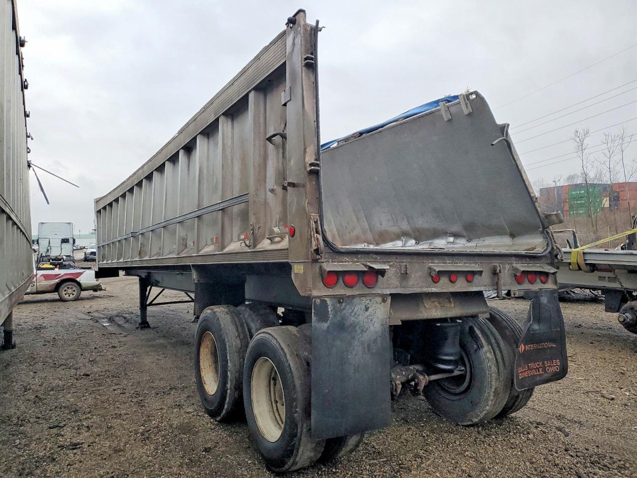 1998 Trst 1998 Trail Star END Dump Trailer