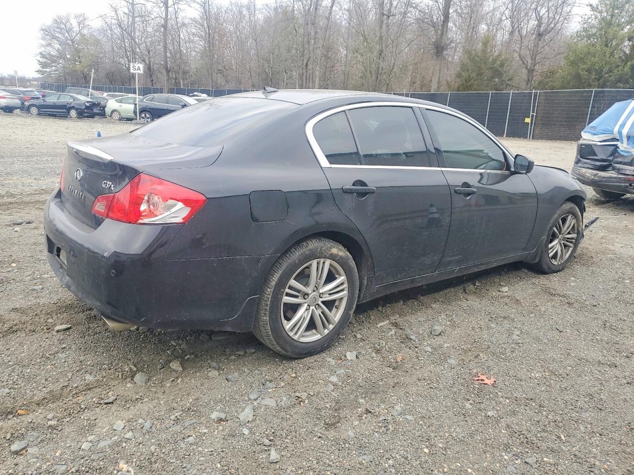 2013 Infiniti G37