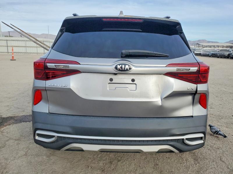 2021 KIA Seltos ex