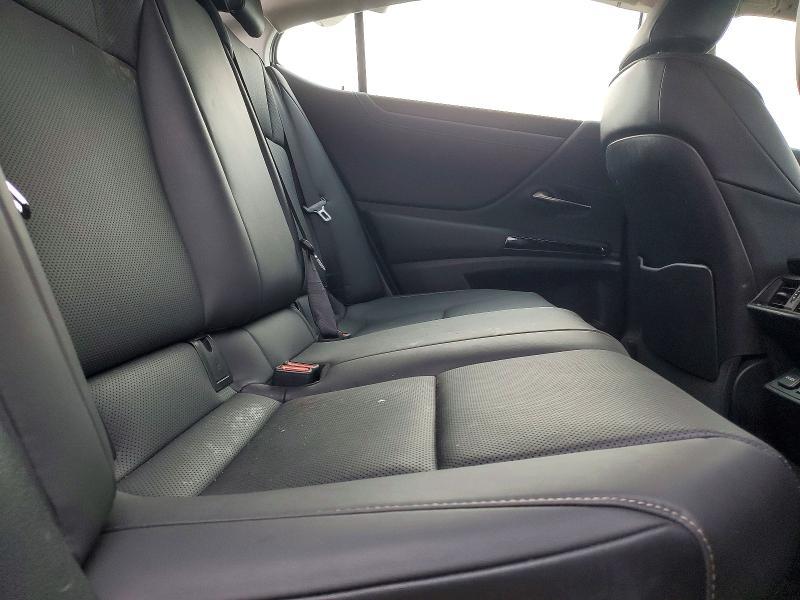 2022 Lexus Es 300h Base