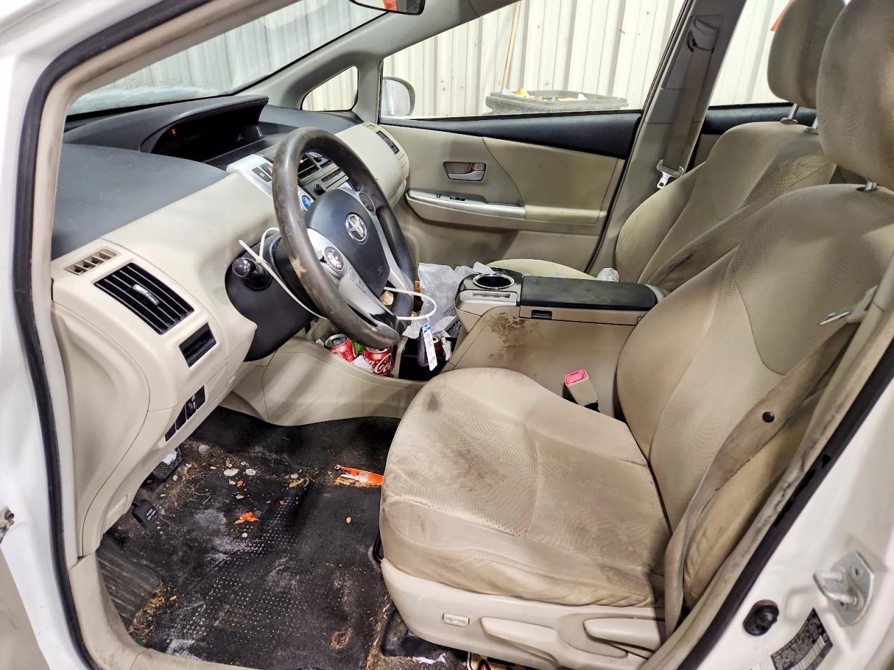 2014 Toyota Prius v