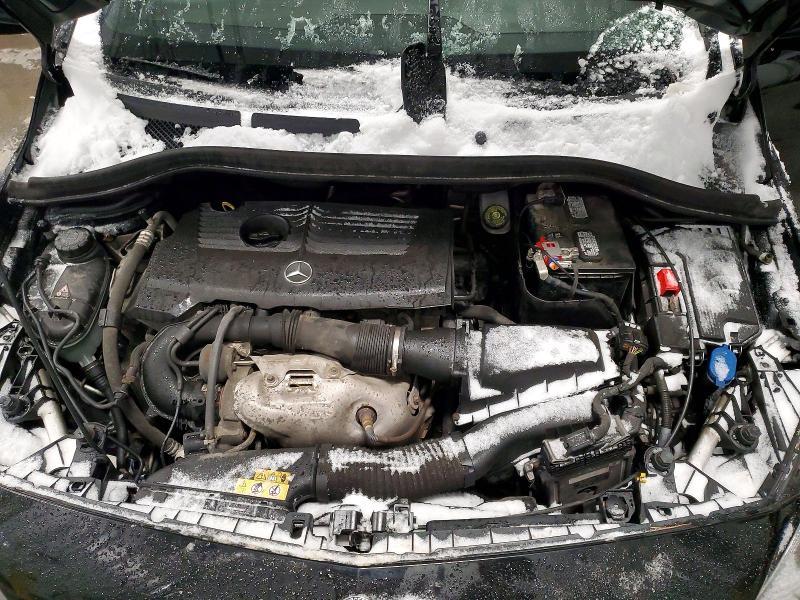 2013 Mercedes-Benz B250