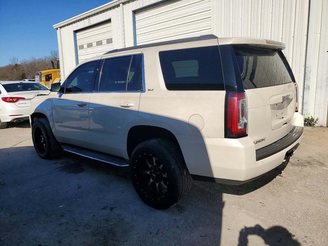 2015 GMC Yukon slt