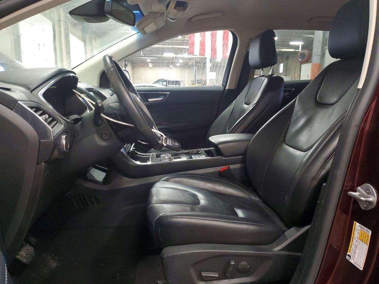 2020 Ford Edge Titanium