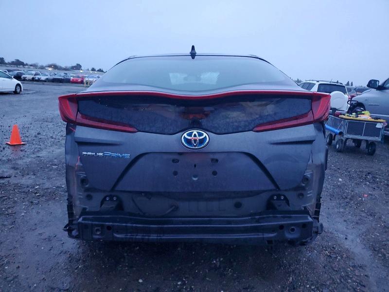 2020 Toyota Prius Prime le
