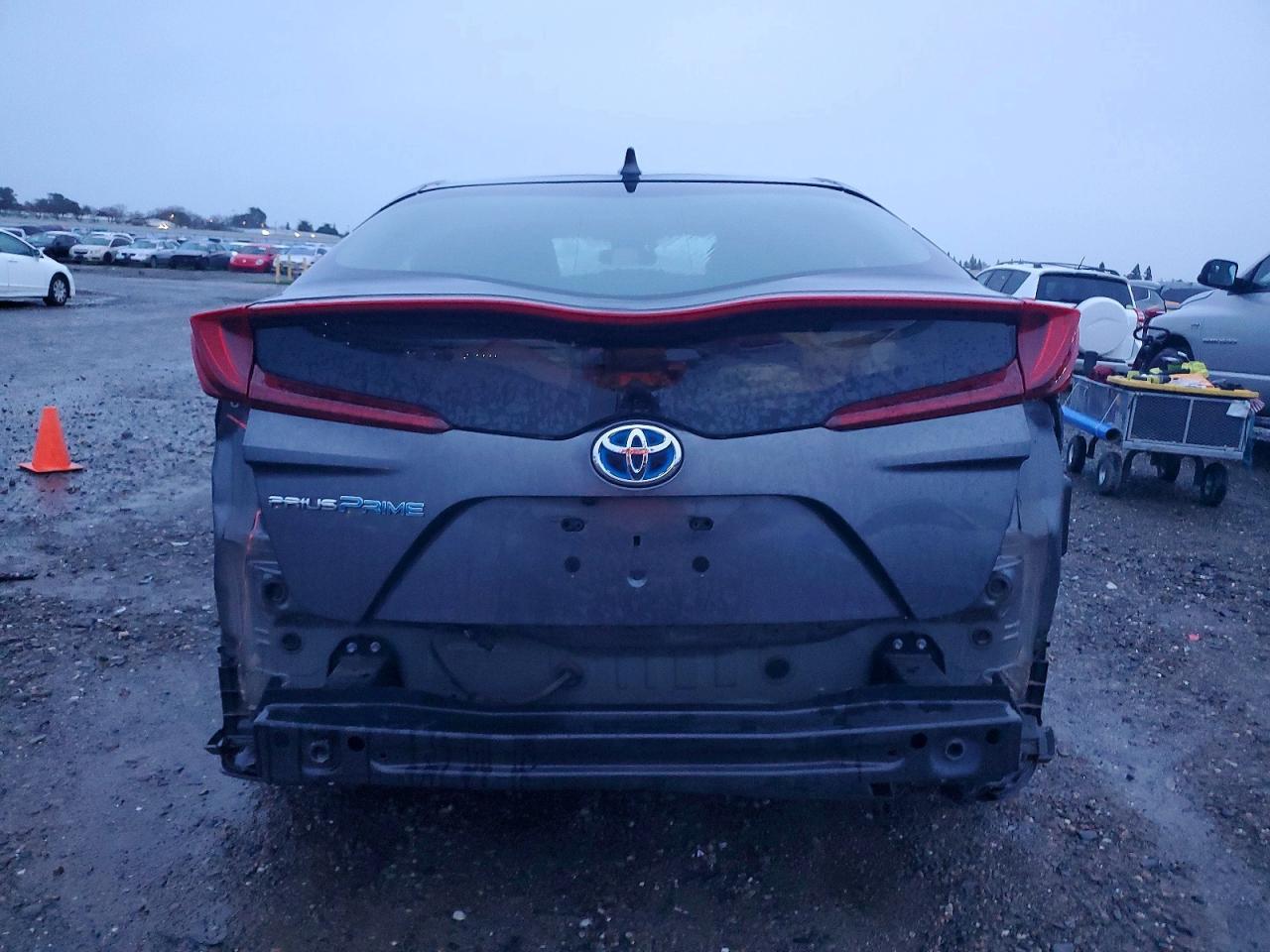 2020 Toyota Prius Prime le