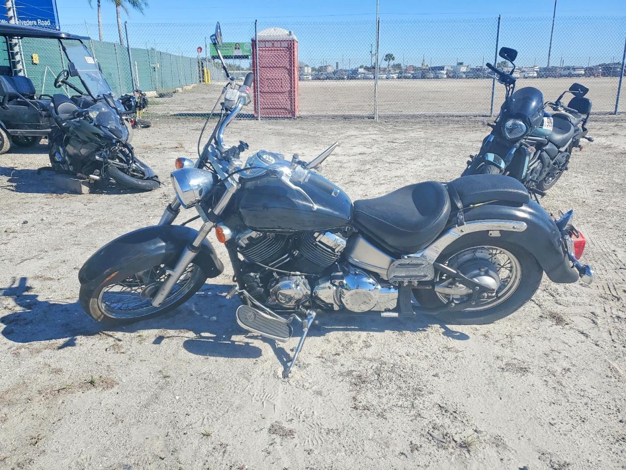 2005 Yamaha XVS65 Base