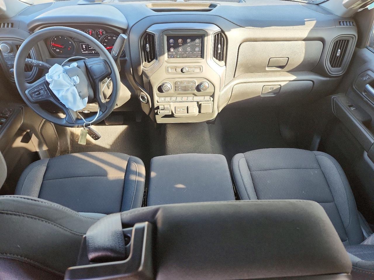 2025 Chevrolet Silverado K2500 Custom