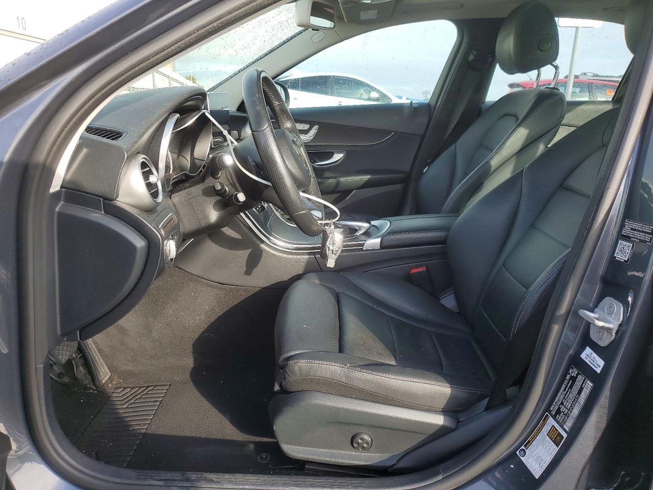 2015 Mercedes-Benz C300