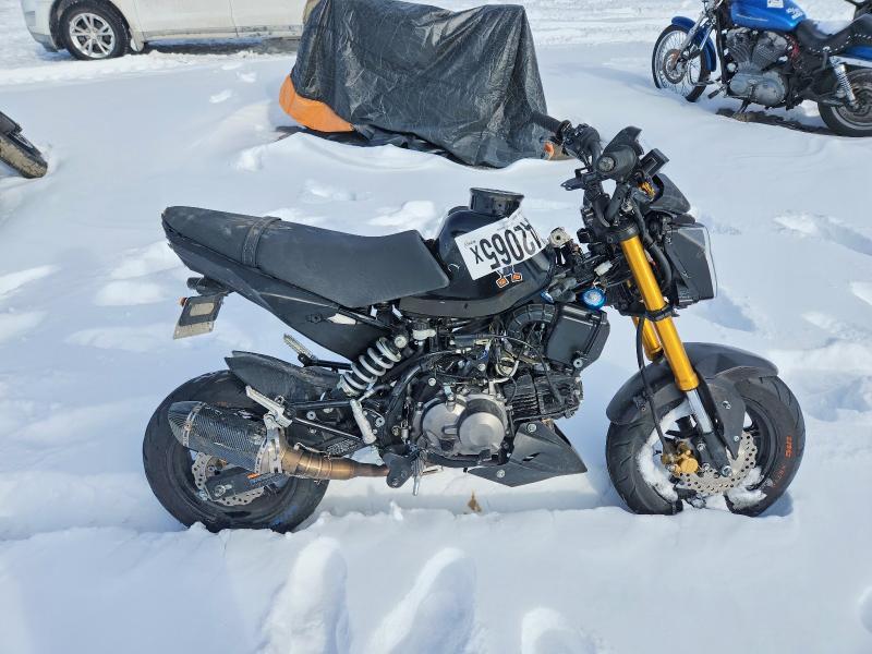 2021 Kawasaki BR125 J