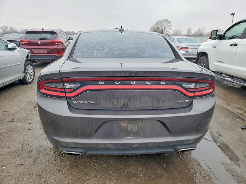 2018 Dodge Charger sxt Plus