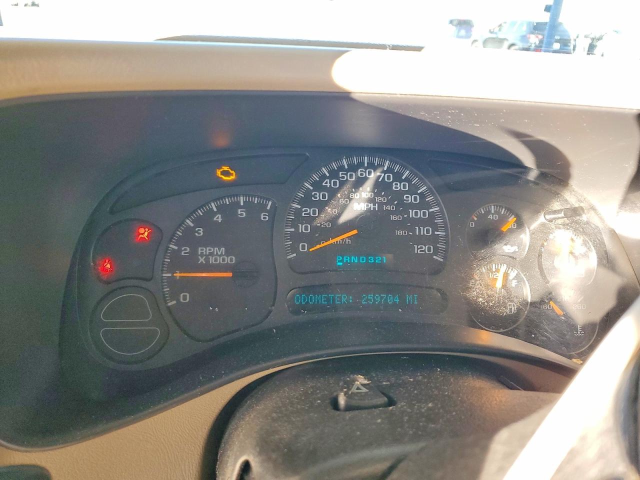 2005 Chevrolet Tahoe C1500