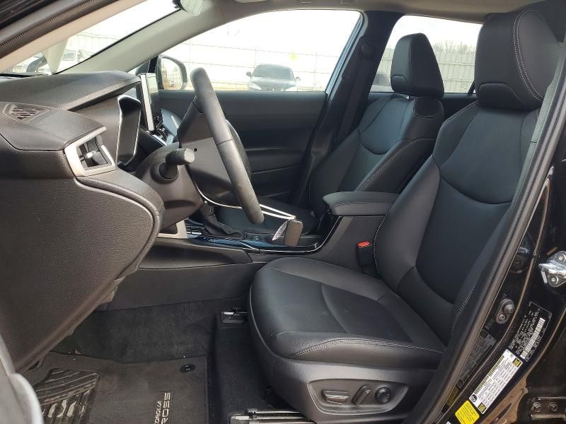 2025 Toyota Corolla Cross xle