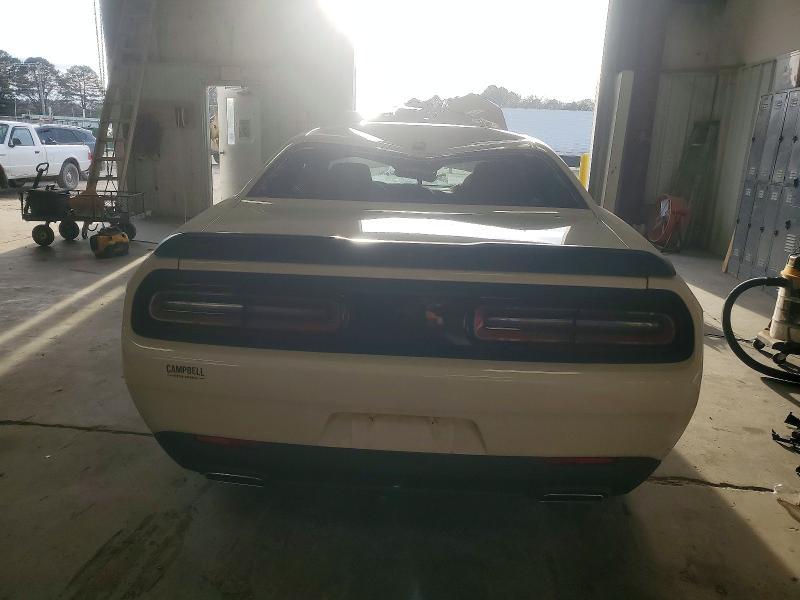 2022 Dodge Challenger sxt