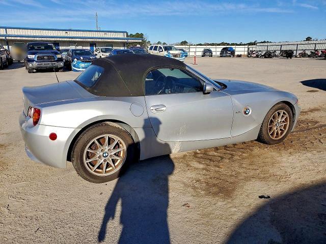 2004 BMW Z4 2.5