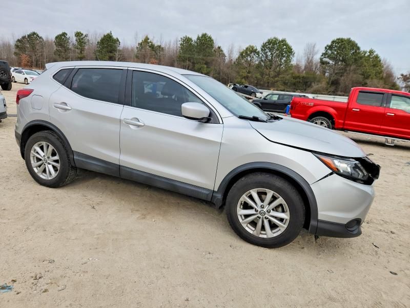 2019 Nissan Rogue Sport s