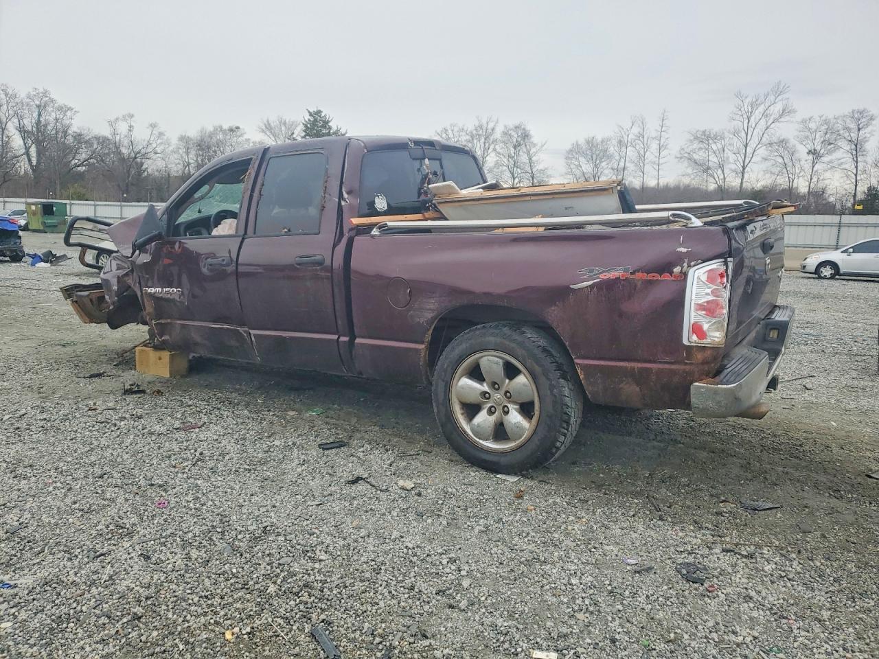 2005 Dodge Ram 1500 st