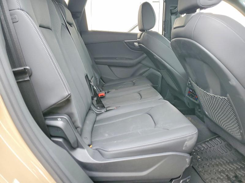 2025 Audi Q7 Premium Plus
