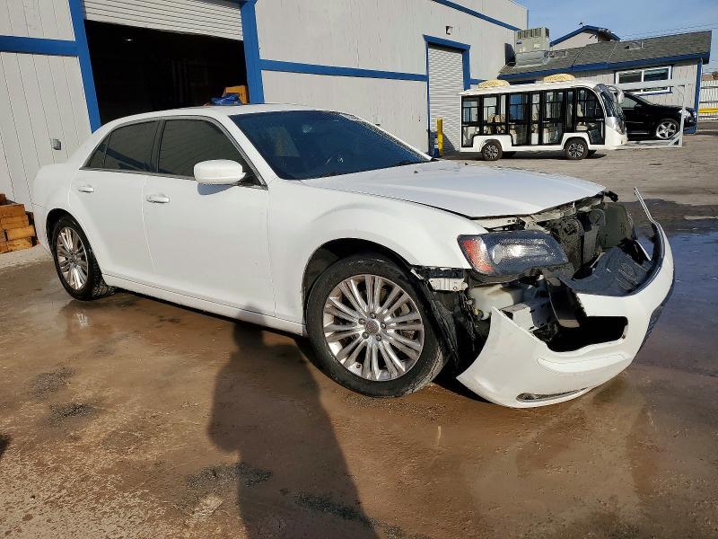 2014 Chrysler 300 s